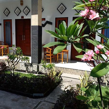 Dwiki Putra Home Stay Нуса-Лембонган Экстерьер фото